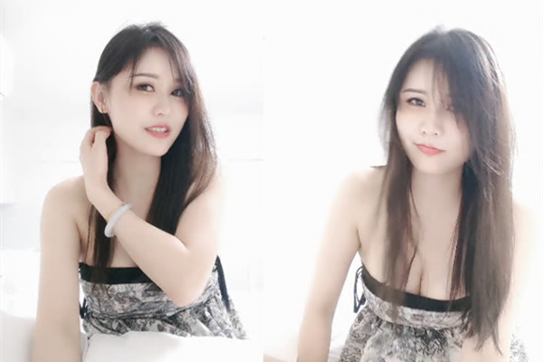 气质超棒新人美女笑起来甜美脱光光揉捏大奶子近距离特写多毛骚穴玩的有点黑肯定很骚