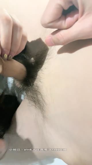 蜜桃臀女友02-23第二场