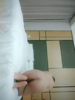 zhubo2021_11_27，【干净利落】，探花一哥，颜值冠压全场，外围女神，温婉可人，一对极品大白兔，粉嫩鲍鱼69抽插，精彩万分