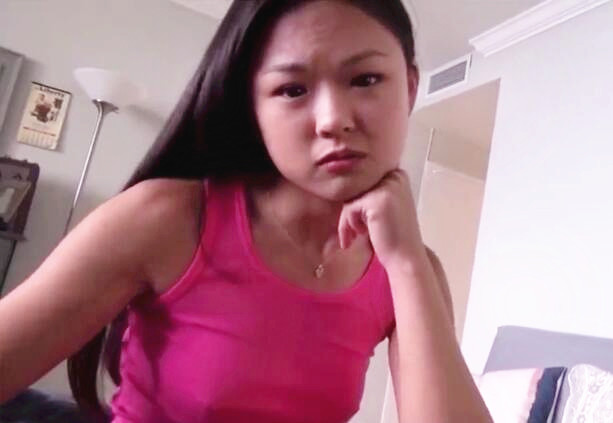 在澳洲留学的湖南白虎妹子和老外在宾馆啪啪啪自拍激情视频流出