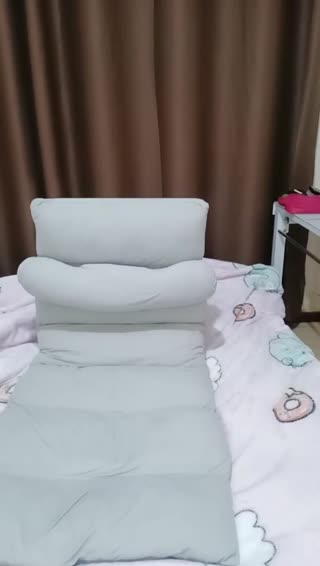 网红美女【宅男榨汁鸡】邀请邻居闷骚大叔到家做客 勾引啪啪做爱 无套抽插猛操 干到花枝招展内射 高清源码无水印在线播放 - 啪啪啪