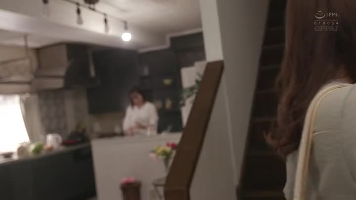 喊老婆把闺蜜带来让我一起3P