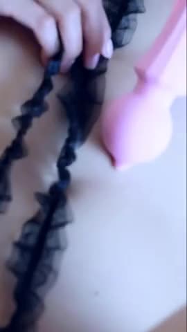 开车不打炮那就来口爆现在的主播竞争好激烈A new