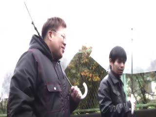 在棉被裡持续被寝取的我 男友在身旁被巨汉前辈骑马密着性交背德高潮的三天两夜毕业旅行 架乃由罗