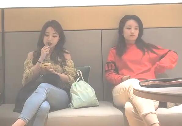 卷发气质妹子明星颜值的脸蛋儿