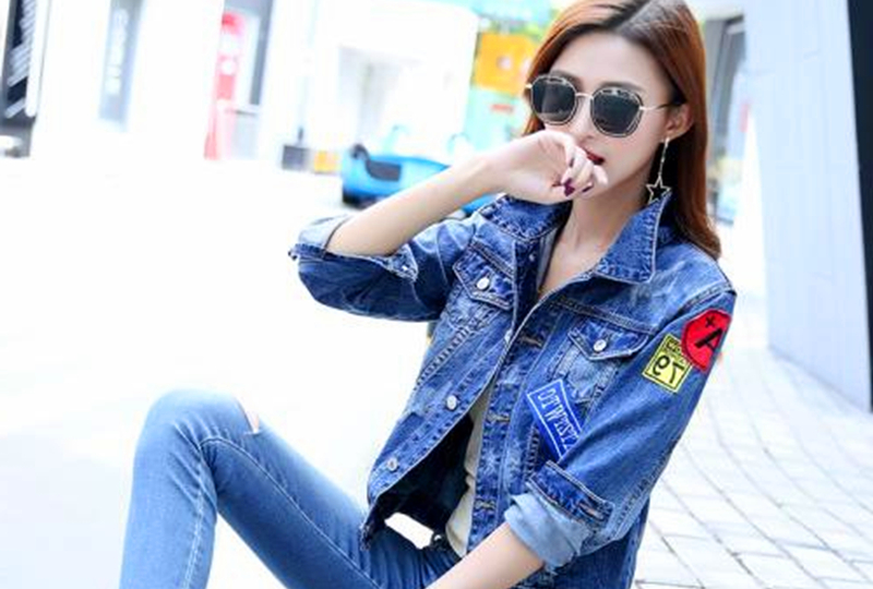 公园露出扣逼自慰欲火焚身淫水泛滥赶紧回去操逼