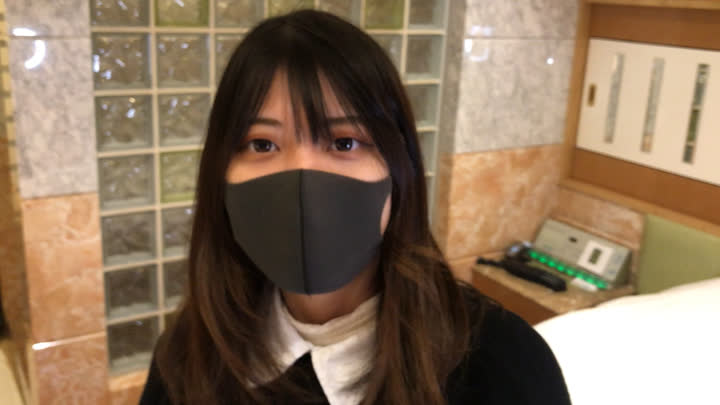 FC2-2707912 まん防のせいで無職になった美女20歳。金の為によだれまみれになりながら必死にしゃぶる→大量顔射。 new