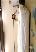 偷拍长得很清纯的兼职女大学