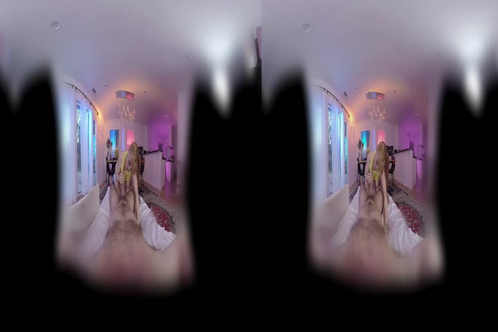 Nikki Dream Fisting [powered by SexLikeReal]