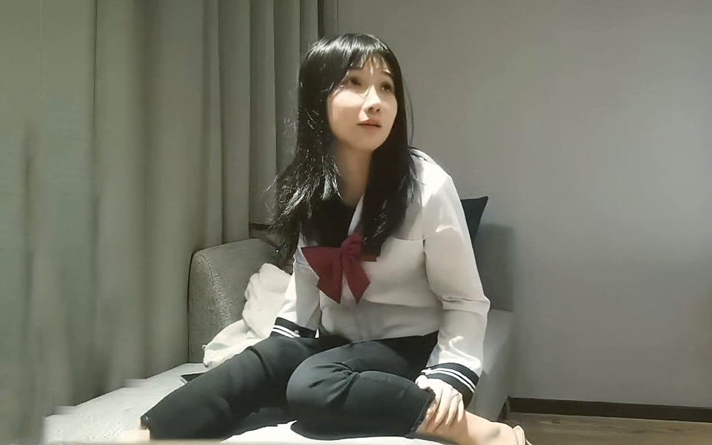 情趣装黑丝啪啪舔逼调情翘屁股后入大力抽插猛操