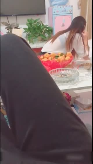 鹿少女 - 家政钟点工勾引男主a