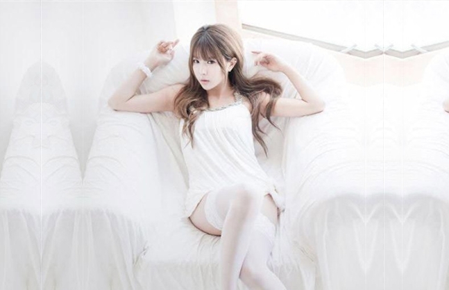 探探上勾搭的小白领大长腿良家妹子吃饭聊天调情鸳鸯浴小骚货超会撩精彩