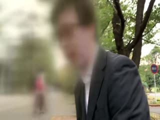 一个在大学认真工作的美女 沉迷于此 为性而疯狂