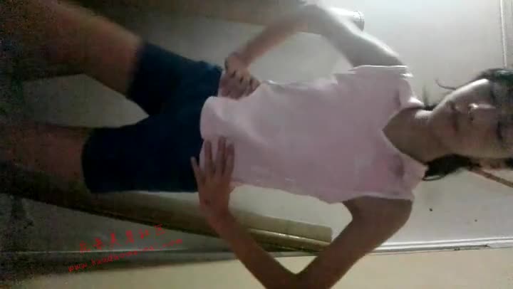 ~坏蛋大叔~9-15~10大叔孔雀妹妹~ unwanted~VID 20160813 175959