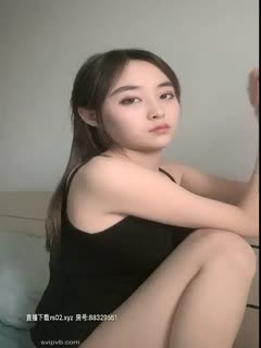 外形神似年輕時王祖賢的新生代直播主，和男友大方啪啪給大家看