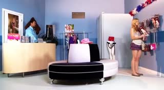 是要买衣服还是要买我呢.