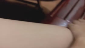 我不在家的时候骚逼老婆自慰给我看