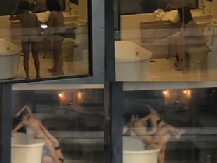 去饭店记得拉窗帘