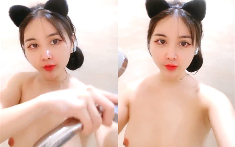 00后卡哇伊美少女湿身诱惑掰穴特写毛毛浓密