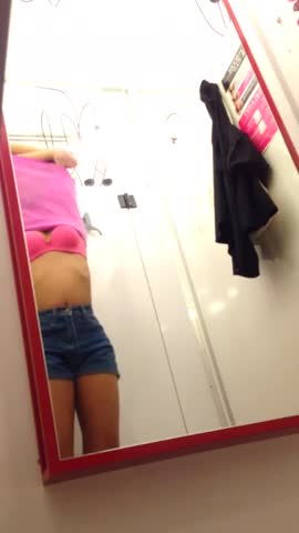 酒店身材貌很不的大胸美女和友酒店面被哄要求啪啪想到被操了一多小受不了了