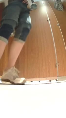 最新精选全镜偷窥美少妇嘘嘘