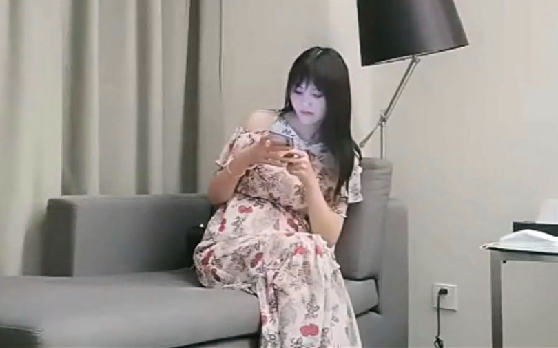 很有气质妹子偶尔出台服务非常温柔操完还想下一次