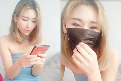 高颜值气质美女主播换上情趣内衣自慰棒插穴自慰很是淫荡