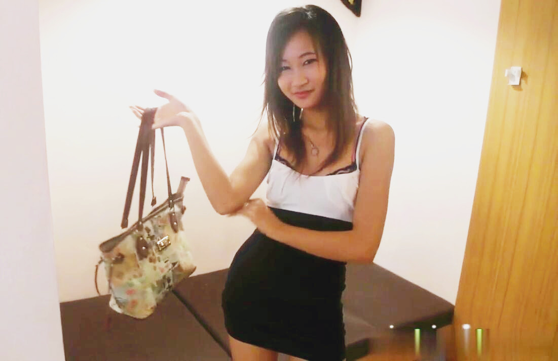 啪操达人午夜逛红灯区选个漂亮美女约炮啪啪漂亮美女乖巧多姿势无套猛操干出白浆直接内射