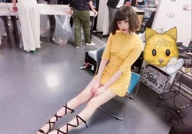 高质量出品巨乳学生妹sub母狗的犬化被主人后入搞的持续高潮