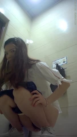 极品身材健身女神甄玉珠肌肉男会员牛仔裤女神跪舔极品丰臀后入爆操A