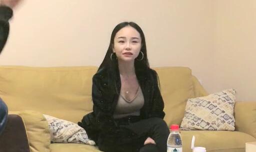 外围女神极品骚货自慰求插猛男爆操超清4K镜头完美展示做爱细节