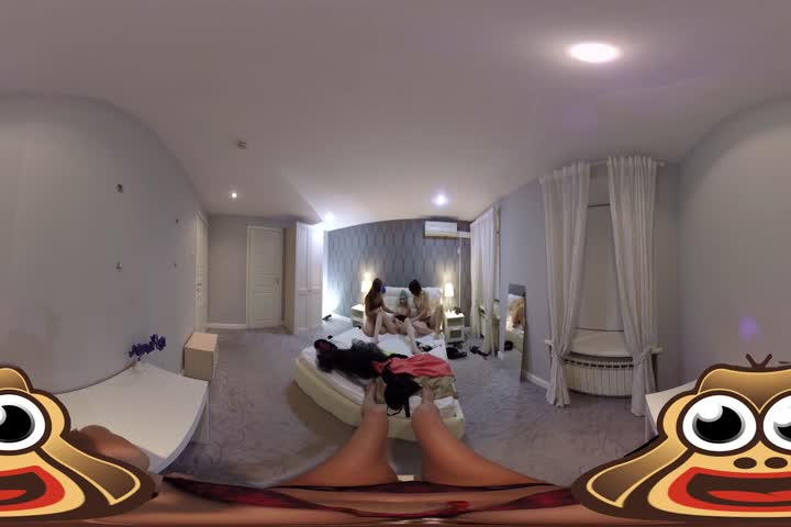 18VR Your Redhead Stepsister Anna Swix Seduces You VR Porn74