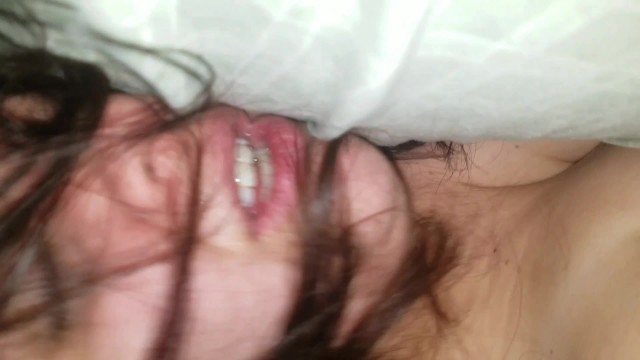 丈夫的朋友库姆在里面欺骗戴绿帽的妻子pt2