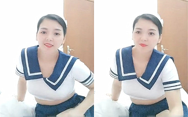 让粉丝玩操水兵制服装女主沙发震激情啪啪老王亲上阵示范怎么干女主才舒服