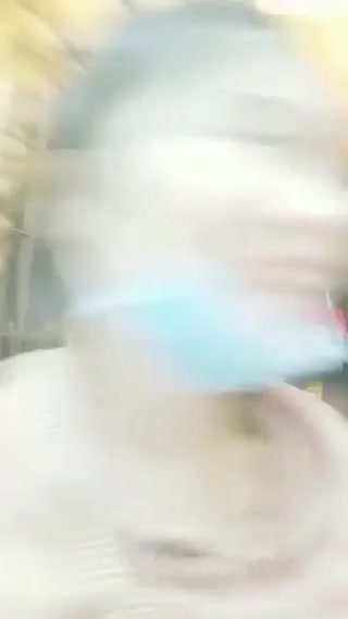 萝莉主播柠檬鸭店挑男公关挑了个不错的小帅哥开房两人都没带证件只好野战对白有趣 1V