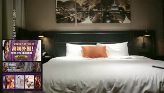 李寻欢大长腿模特小姐姐看到老李一脸开心手不自觉抚摸老李鸡儿挑逗美乳长腿风骚尤物求草老李的魅力真是大