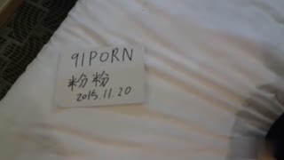 [国产精选!] 粉粉 公司的淫荡女秘书~床上自摸自爽~只靠按摩棒是不够的!!