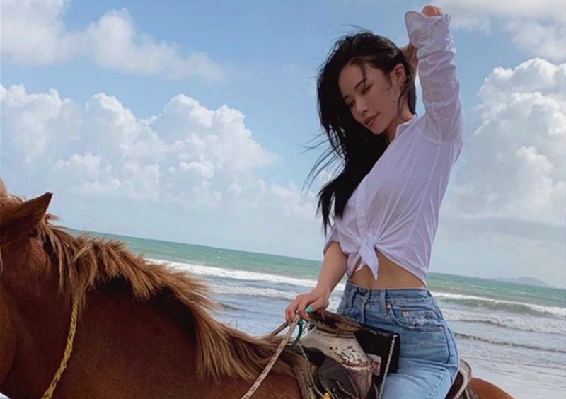 推特调教大神DOM窒息后庭开发狗奴器具强制啪啪高潮