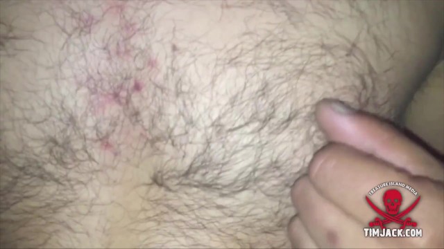 当众撒尿和抽搐！