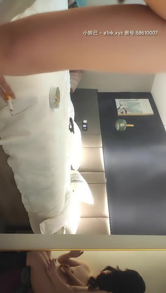 自慰棒插逼收因