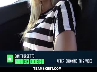 amazing-young-beauty-charged-us-100-for-her-cunt