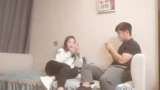 小宝寻花26 广州精品大圈 温柔懂事 甜美小清新 女友般感觉，激吻不停小姐姐太敬业好温柔