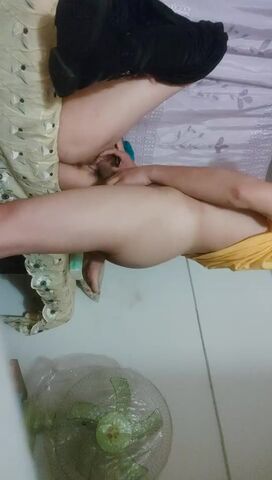 城中村扫街猎艳，风韵少妇主动求欢！淫荡女上位疯狂抽插实录