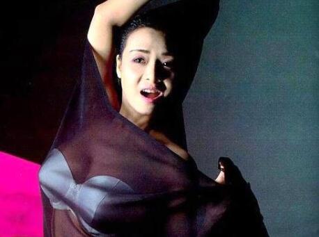 豔魔大戰高清修複版字幕佳作顔值沖動啊