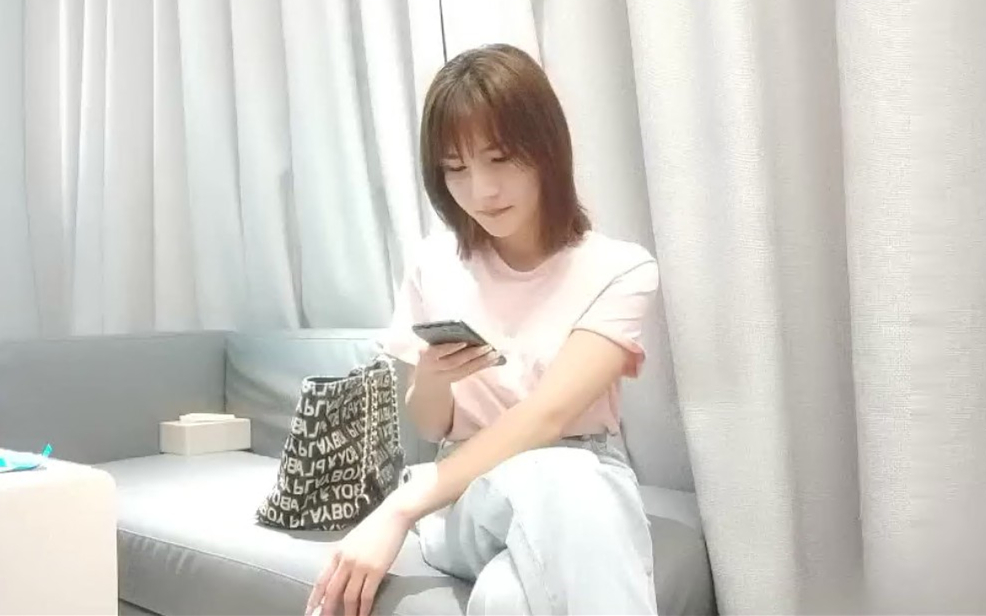 短发学妹甜美乖巧PUA达人各种格局套路忽悠暴力啪啪摧残不休观感佳好劲爆