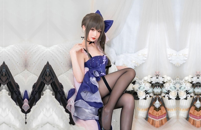 厦门帝王会眼镜妹娇小00后小萝莉小鸟依人相拥共浴小伙喜欢抠穴闻一闻69啪啪干高潮