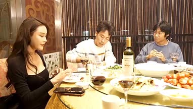 女模面试被现场调教 new