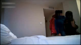 雷子哥 刷了好多礼物才获得趴啪的机会~连操两炮快累死鲍鲍了~