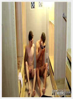 甜心少年twink同性恋性爱xxx浴室露背